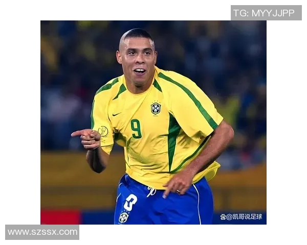 年轻球星闪耀绿茵场名字中带young的足球明星们的精彩表现与成就